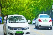 绿色车牌新风尚：渐变绿车牌引领环保潮流