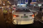 车牌反光剂白天效果如何？夜间行车安全神器