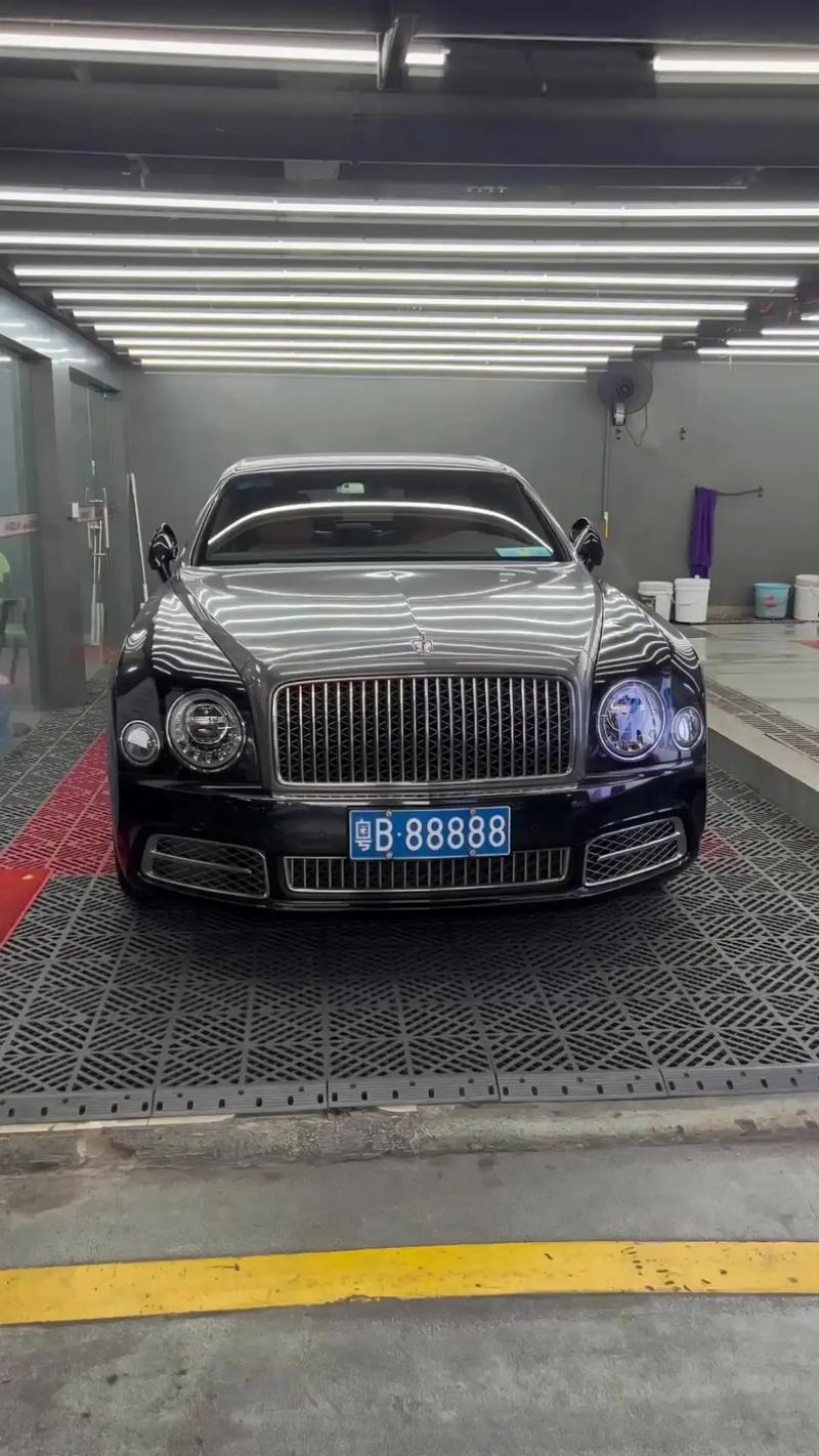 天价车牌!顺子豹子号齐亮相,谁将夺魁?