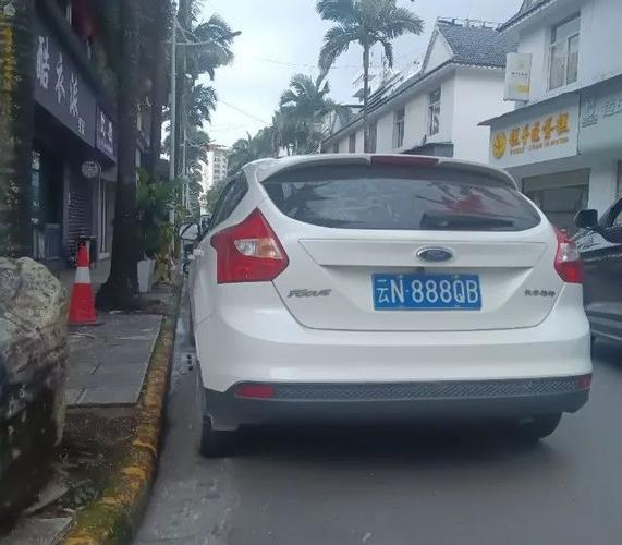 昆明车牌靓号曝光!这车牌价值百万,车主身份引热议