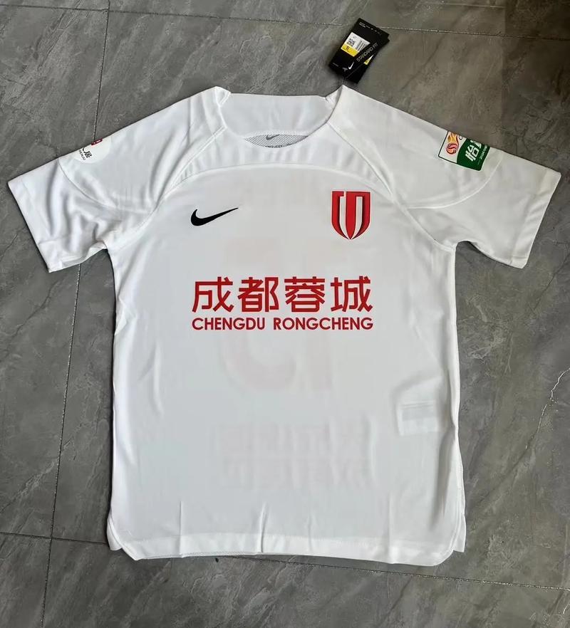 蓉城车牌靓号:成都专属,谁主沉浮?