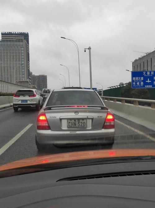 兰州街头车牌靓丽风景线