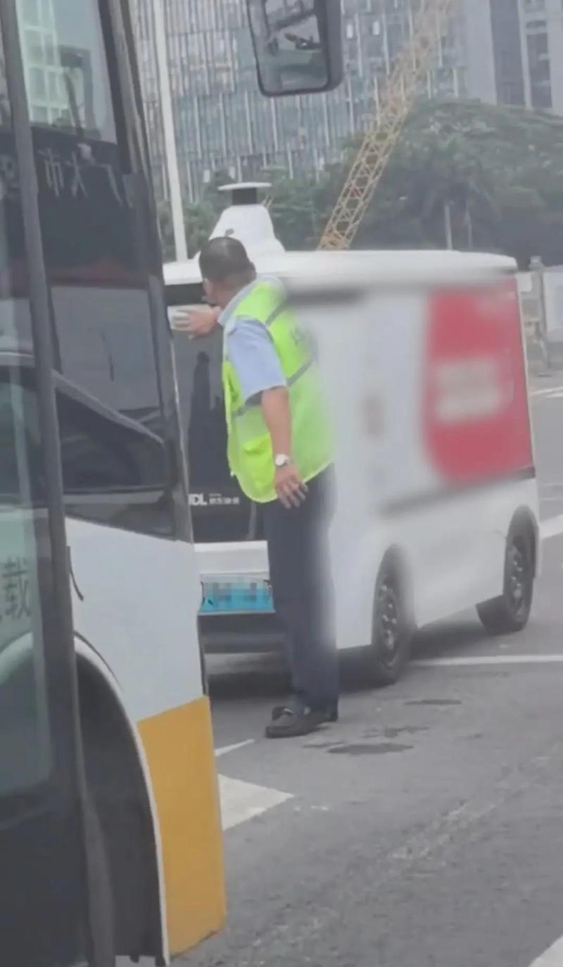 深圳车牌快递时效:多久能顺利送达?