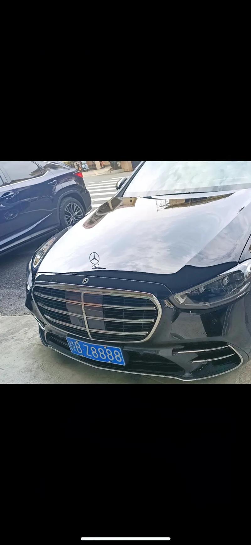 南宁车牌奔驰靓号:绝版车牌粤A00001”惊现南宁!