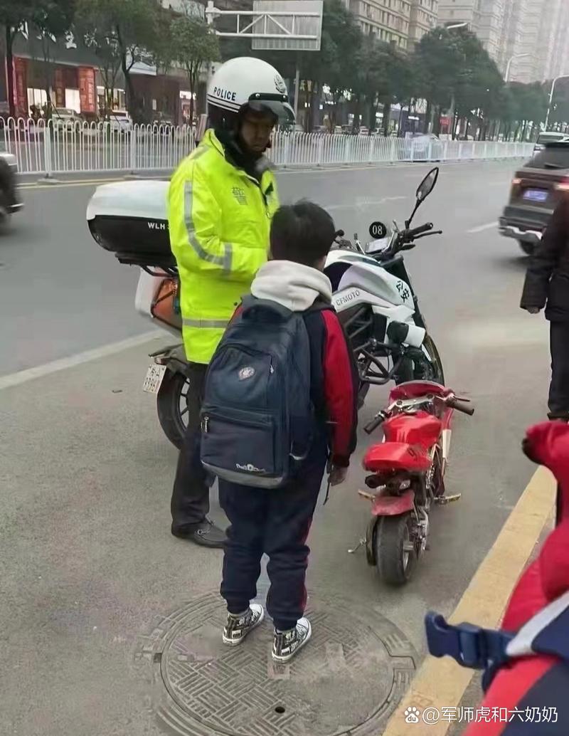 摩托车牌照过期大:你了解过期后的严重后果吗?