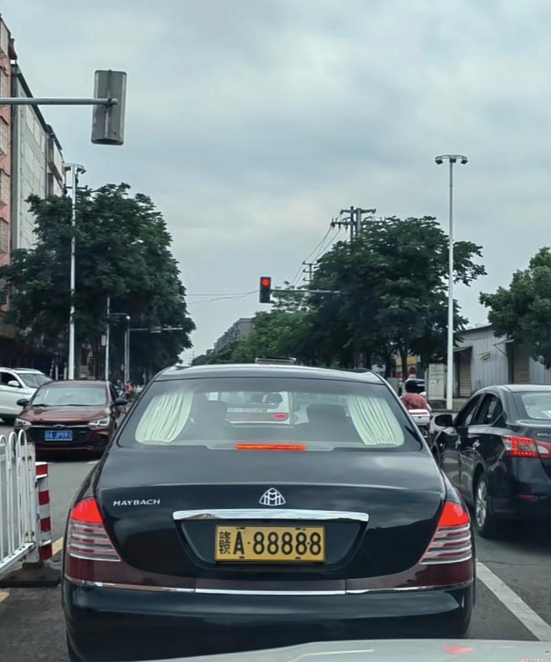 南昌车牌靓号:车界新宠,靓号背后的故事