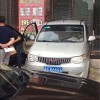 五菱神车挂上靓号车牌，网友直呼：这是要火啊！”