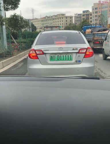 抚州绿牌车牌靓号,一牌难求,车主们争相抢购!