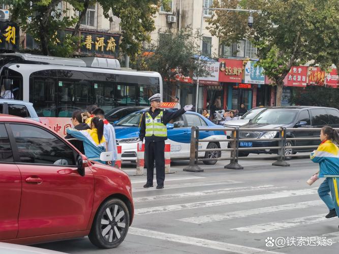 临汾车牌666号,闪耀城市街头