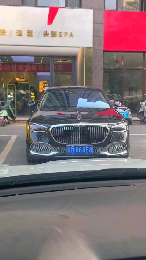 梧州车牌88888:车牌中的黄金号码,引发热议