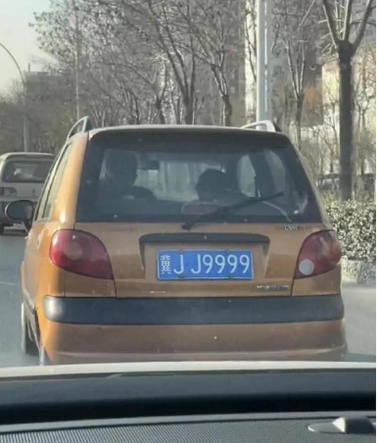 泉州车牌靓号777:传奇车牌,穿越时空的传奇符号
