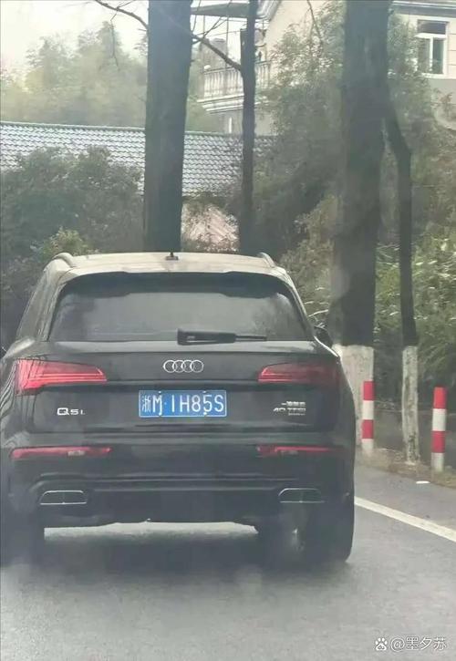 浙Q车牌:这究竟是谁的专属座驾?