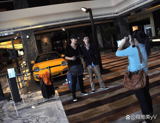 沪A豪车齐聚,上海街头最吸睛的豪华车阵容