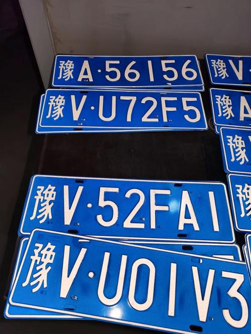 郑州车牌号过户新政发布:车主换牌更便捷,旧政策将退出历史舞台