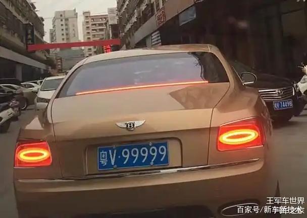 粤A88888:车牌中的明星,你的幸运号吗?