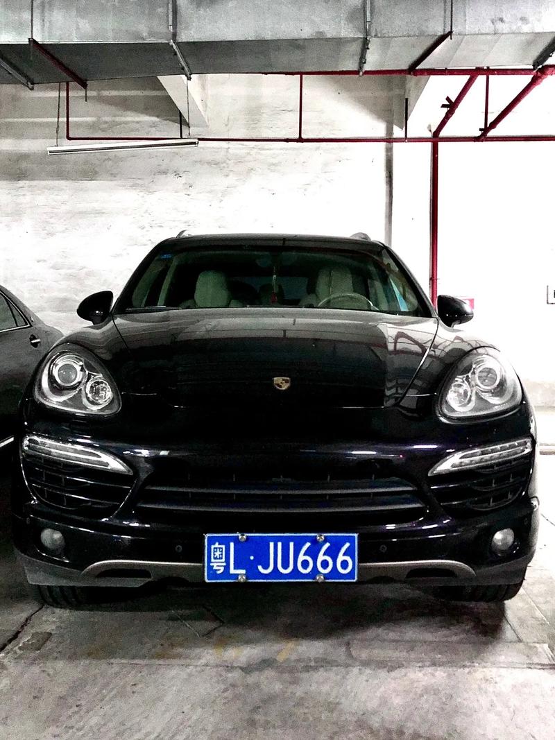 无锡顶级靓号车牌拍卖,百万豪车竞逐,车牌价格创新高!