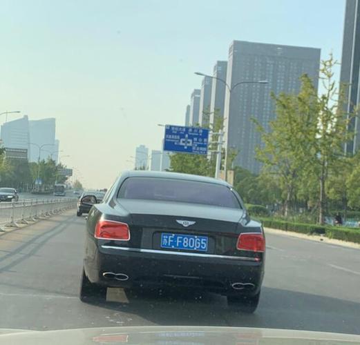 晋LW车牌靓号：车牌中的传奇故事