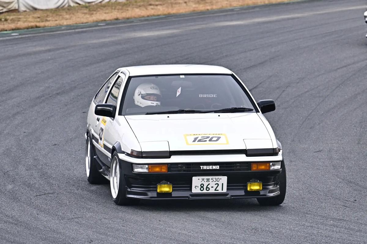 头文字D:AE86神车新篇章,车牌DAE86引热议!