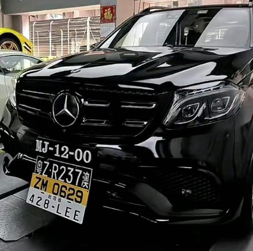 台湾绝美靓号车牌惊艳亮相,网友直呼:车牌也能这么时尚!”