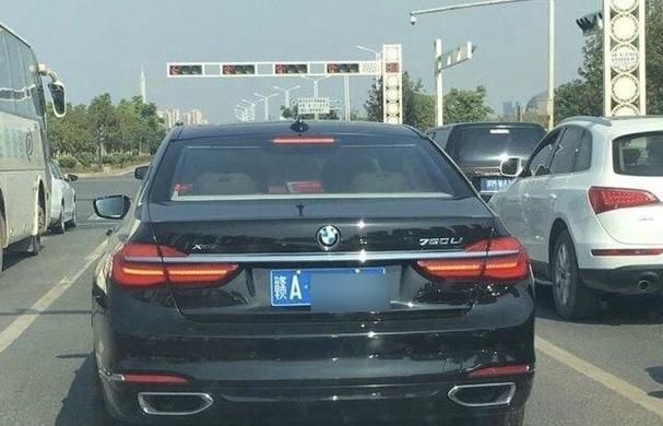赣A车牌:江西南昌的明星车牌之谜