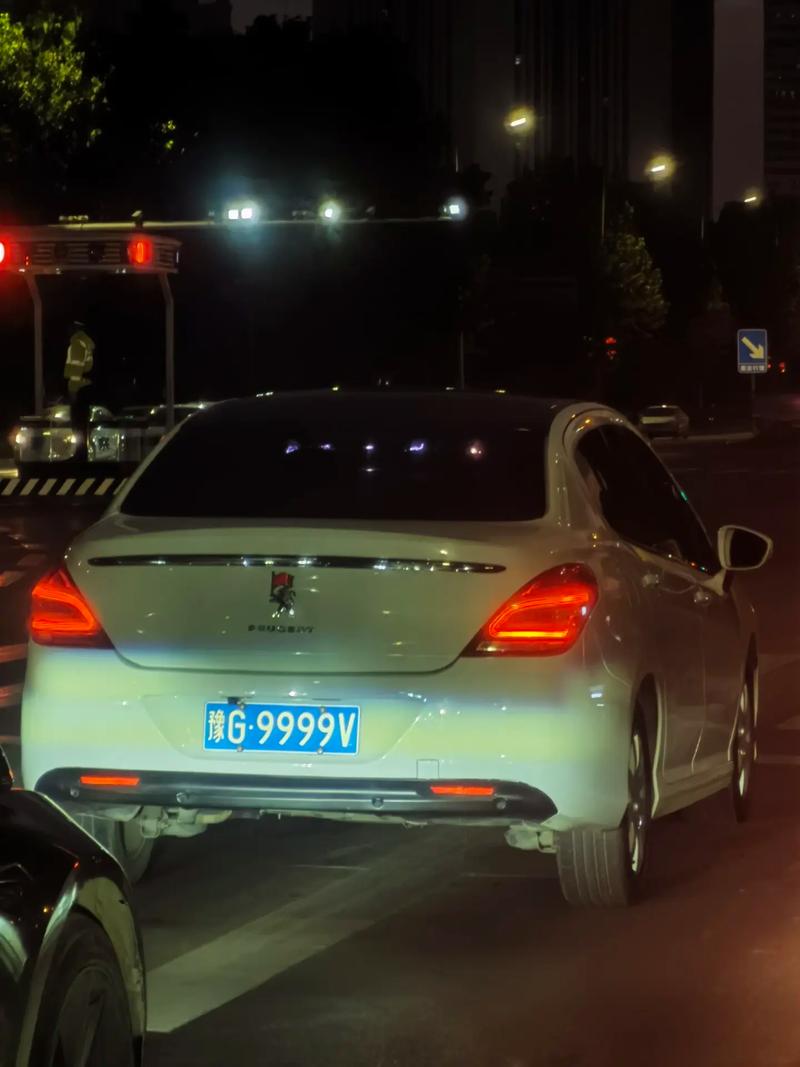 新乡车牌靓号，尽享非凡驾驶体验