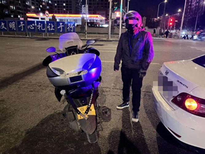 摩托车挡车牌,这些处罚你了解吗?