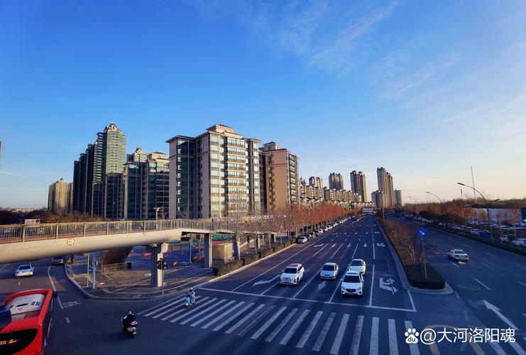 淮北车牌靓号:街头一景,折射城市繁华韵味