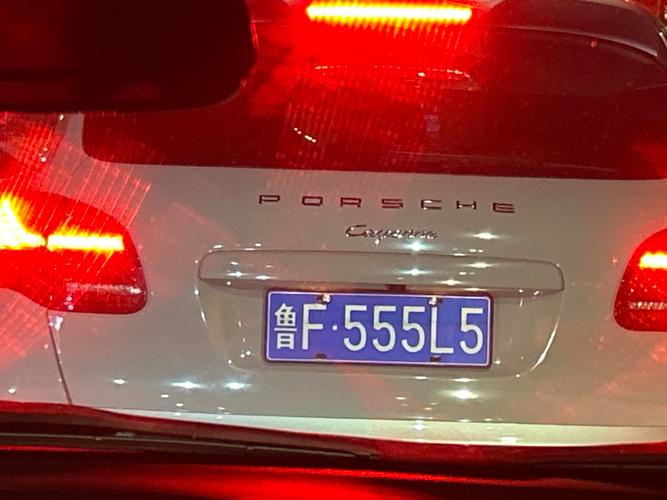 汉中车牌222号引关注,车牌背后的故事引网友热议
