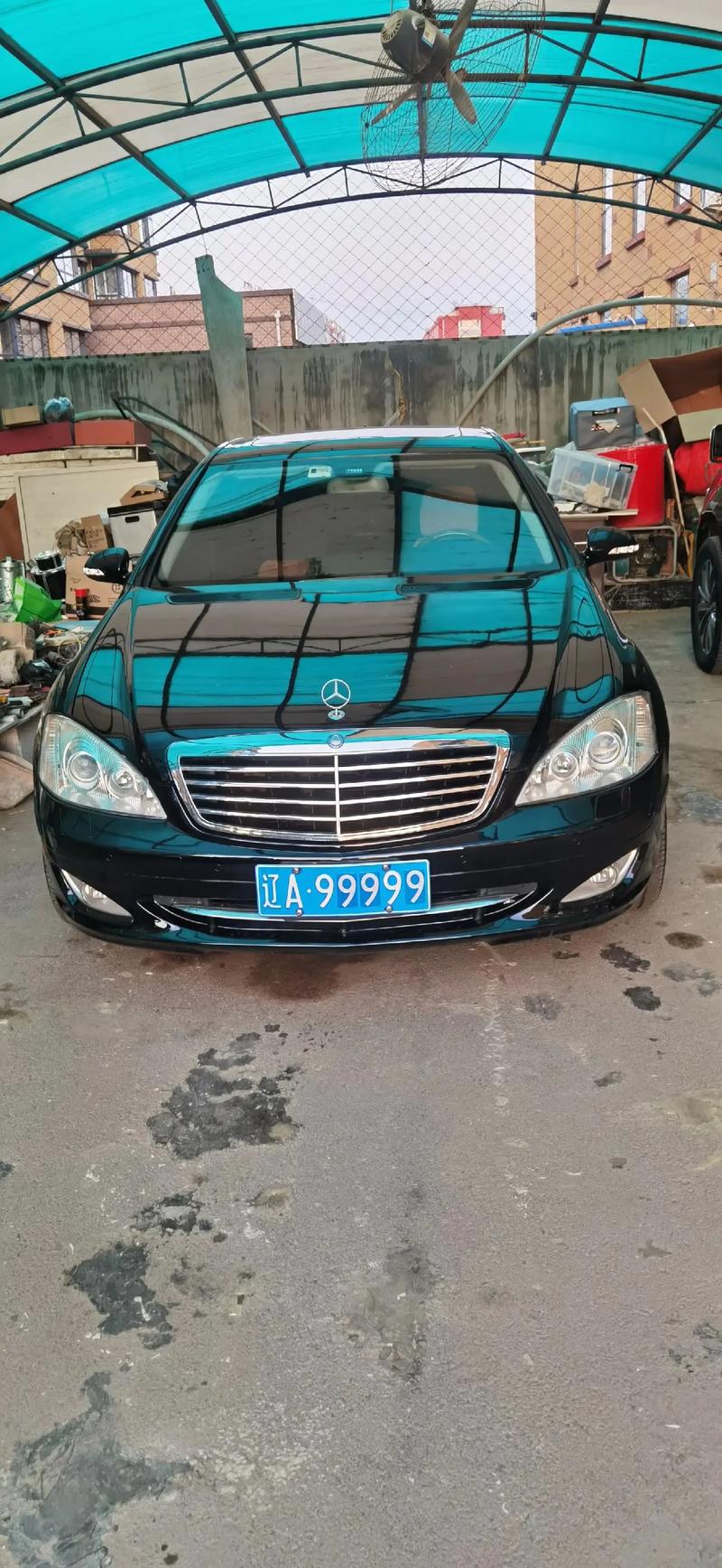 粤A车牌新宠:靓号88888引发车迷热议