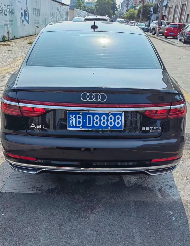 R88888:车牌中的传奇,车牌靓号背后的故事