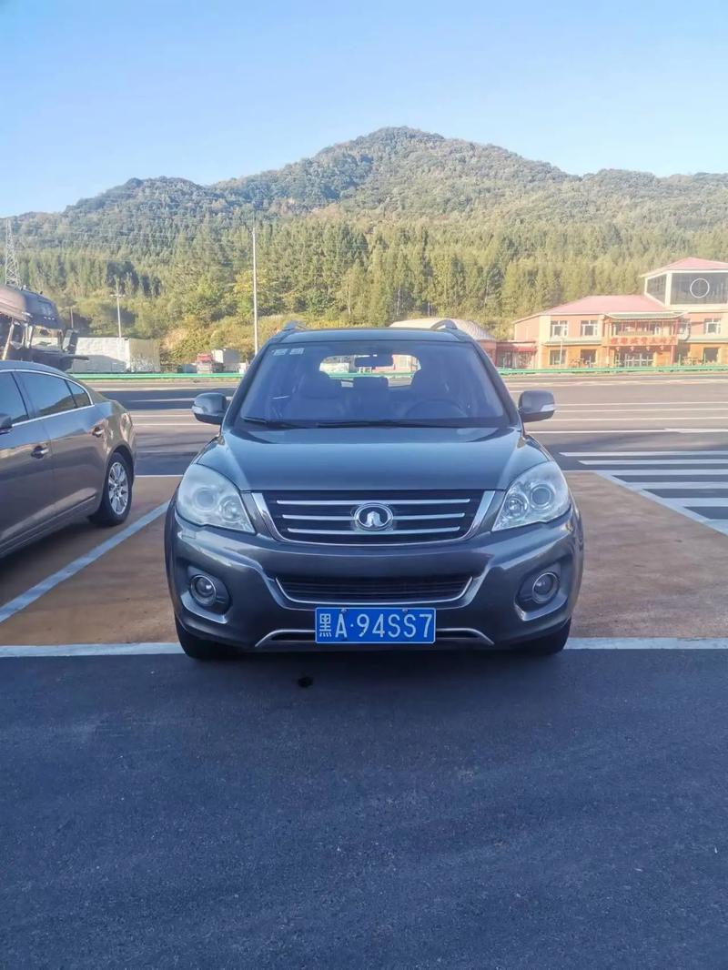 南宁车牌二手长城小车:抢购价低至XX万元,错过等一年!
