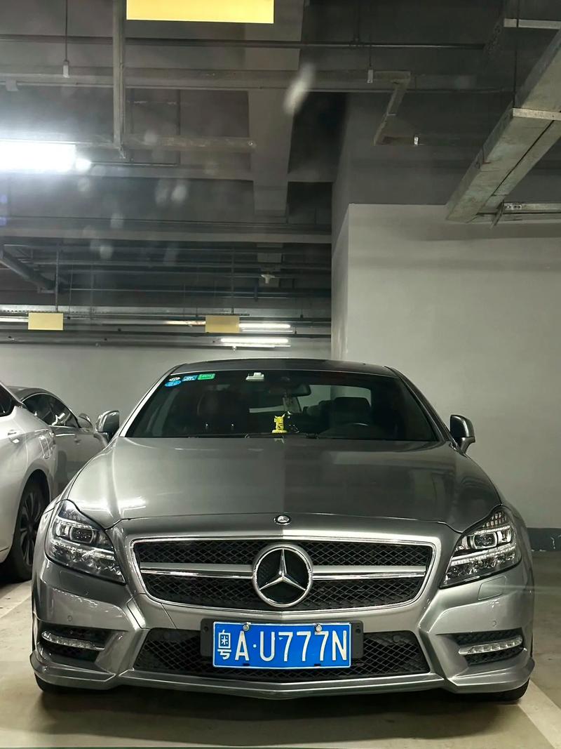 深圳车牌新规下的奔驰靓号传奇