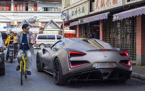 上海车牌拍卖惊现天价加价,竟突破XX万元!
