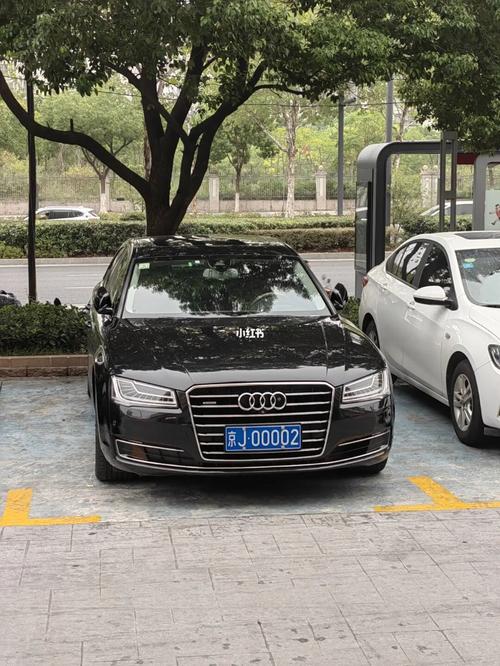 北京车牌靓号估价:豪车车牌背后的价值之谜